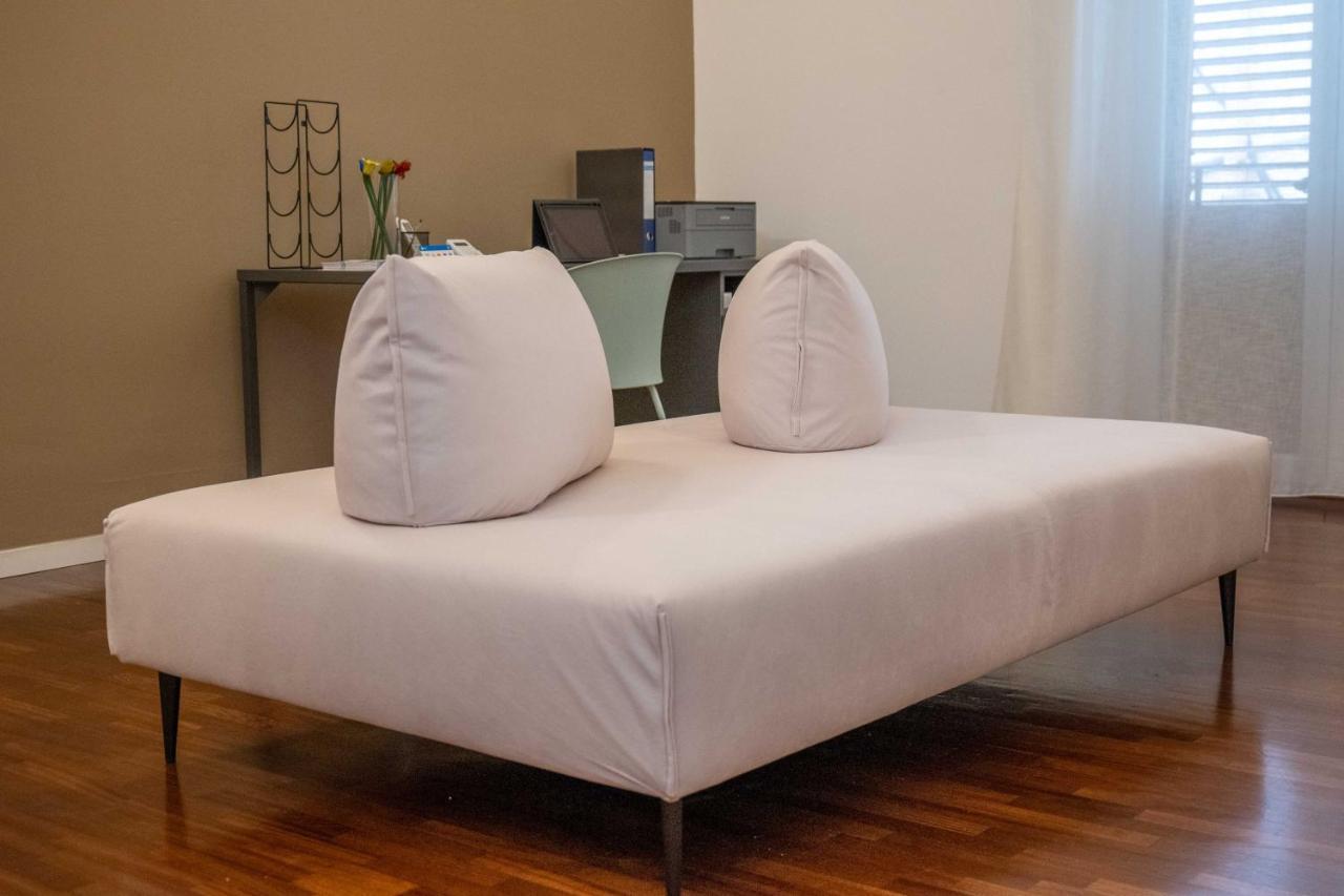 Costa Suites Палермо Экстерьер фото